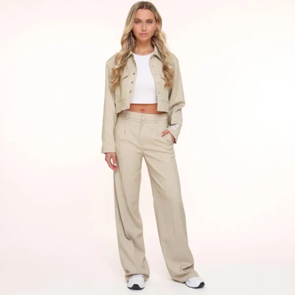 Beige Studio Cropped-Jacket<Olivia & Kate Hot