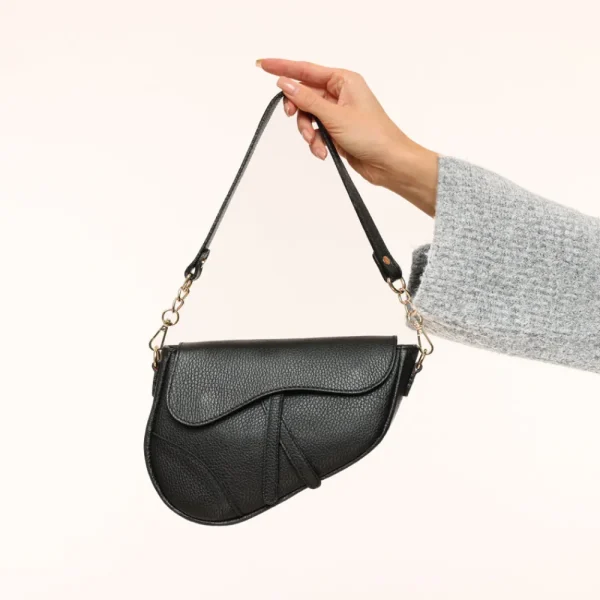 Black Leather Saddle-Bag<Olivia & Kate Best