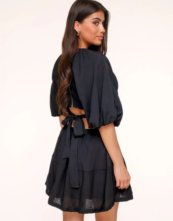 Black Short Puff Sleeves Tie Back-Dress<Olivia & Kate Flash Sale